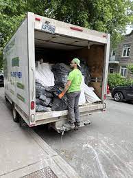 Best Dumpster Rental Services  in Vandergrift, PA